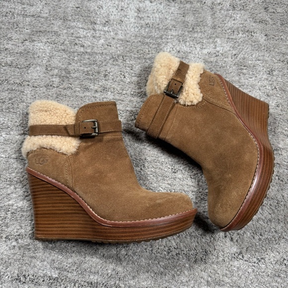 Y2K STYLE UGG ANAIS WOMEN HEELS BOOTS CHESTNUT SUEDE 9.5 /UK 8.0 /EU 40.5 - Picture 2 of 7